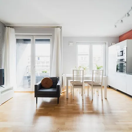 Big Old Town - 3 Rooms- 7 People-lift- Near Town Hall Appartamento Breslavia