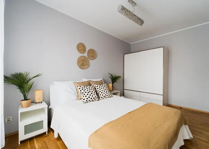 Big Old Town - 3 Rooms- 7 People-lift- Near Town Hall Apartamento *