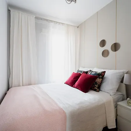 Big Old Town - 3 Rooms- 7 People-lift- Near Town Hall Appartement