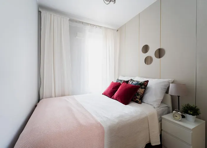 Big Old Town - 3 Rooms- 7 People-lift- Near Town Hall アパート